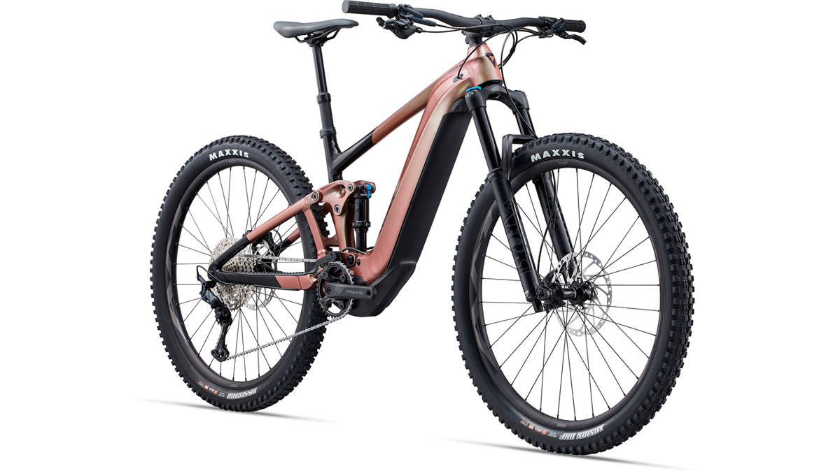 Giant Trance E+: Potencia y agilidad para un mayor rendimiento.