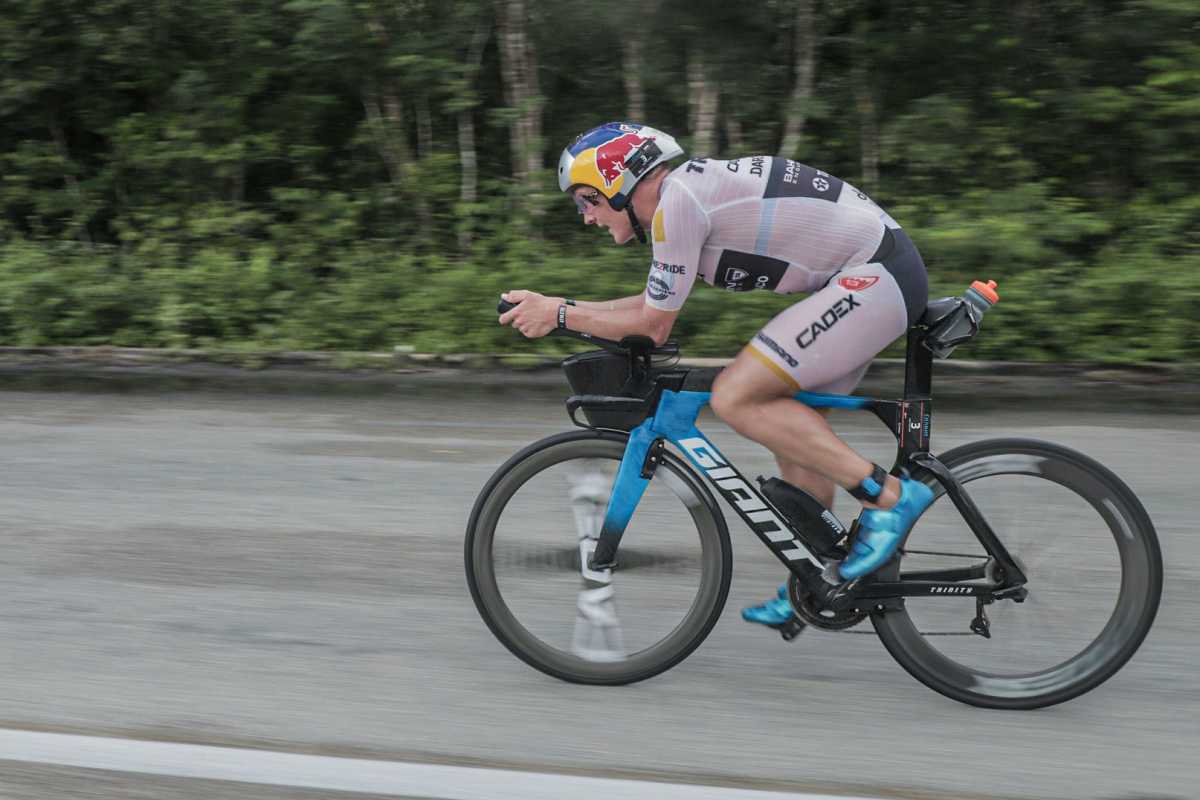 ¡BLUMMENFELT DESTROZA EL RÉCORD MUNDIAL DE IRONMAN!