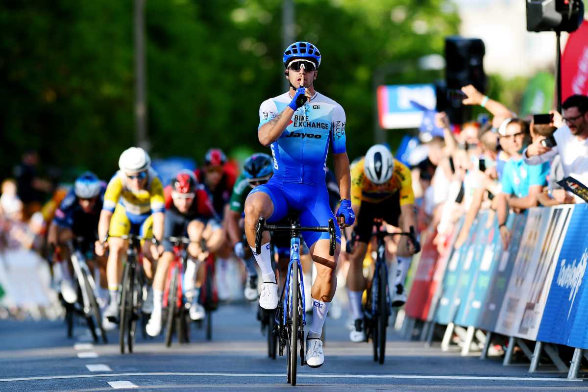 ¡GROENEWEGEN LOGRA UNA VICTORIA DE ETAPA EN EL TOUR DE HUNGRÍA!